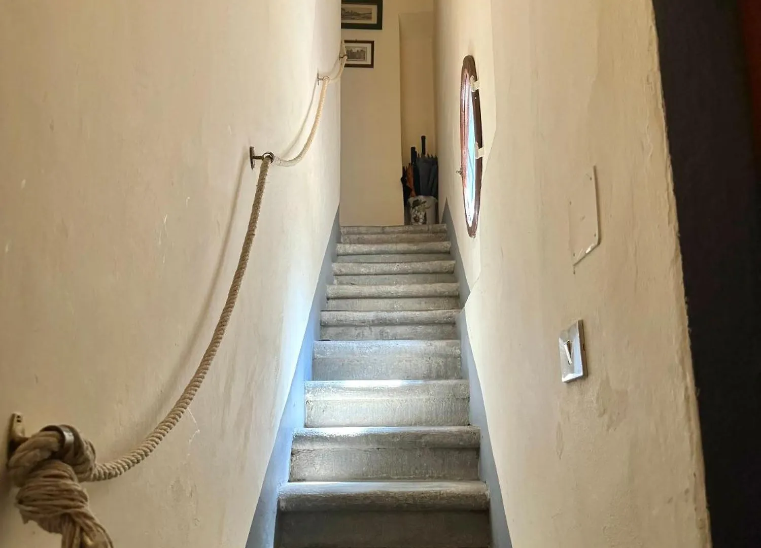 Historic Florence Apartment With Duomo View 0*,